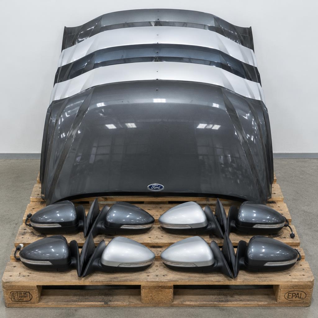 Lot Ford Focus : 5 capots + 8 rétroviseurs